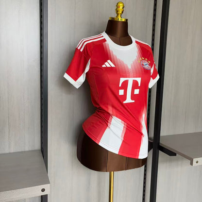 Camisa Bayern De Munique I 25/26 Torcedor Feminina