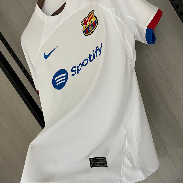 Camisa Barcelona II 23/24 Torcedor Masculina