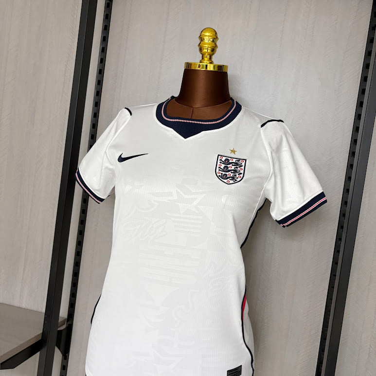 Camisa Inglaterra I 26/27 Torcedor Feminina